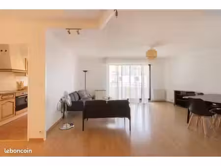 appartement 4 pièces 93 m²