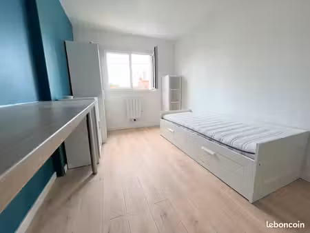 studio 1 pièce 17 m²