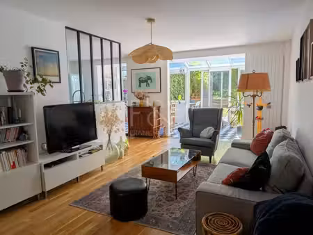 t4 de 108m² - rue artaud lyon 4