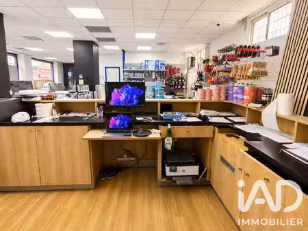 vente local commercial 200 m²
