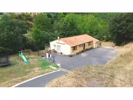 maison de plain-pied au calme - t5 - 2930 m² de terrain - fenou