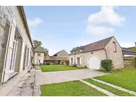 location maison 8 pièces 251 m² à montcourt-fromonville (77140)  2 800 €