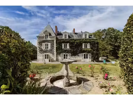 grande demeure familiale de caractère - 306 m² - 8 chambres - bureau - bibliothèque - parc