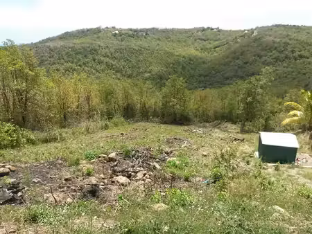 terrain à le marin