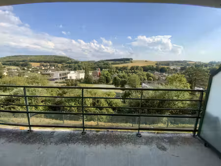 appartement t3 de 72 m2 comprenant deux balcons et avec par