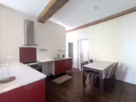 location appartement 2 pièces 47 m² à saint-palais (64120)