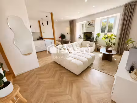 maison en pierres à seulline