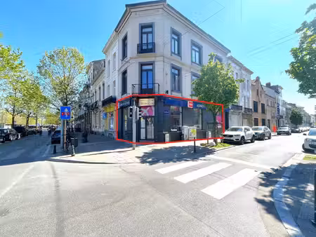 surface commerciale à louer à boulevard leopold ii 96 molenbeek-saint-jean (vbe58184)