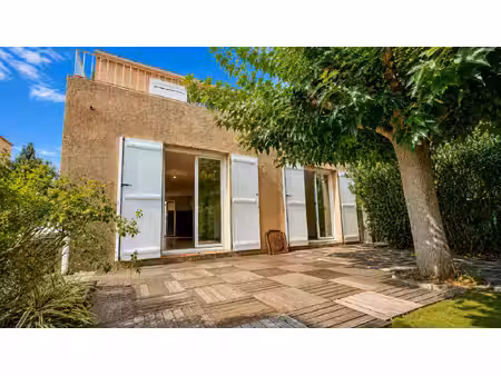 vente villa 5 pièces  109.00m²  carqueiranne