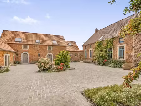 maison à vendre à beauvechain € 1.395.000 (lr52r) - homiés - verkoop | zimmo