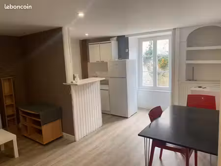 appartement t2 centre ville ruffec