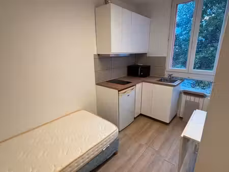 studio a clichy