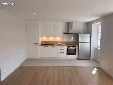 appartement rénové 4p 86m2 l'arbresle centre