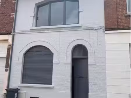 maison à louer à marcq avec cour