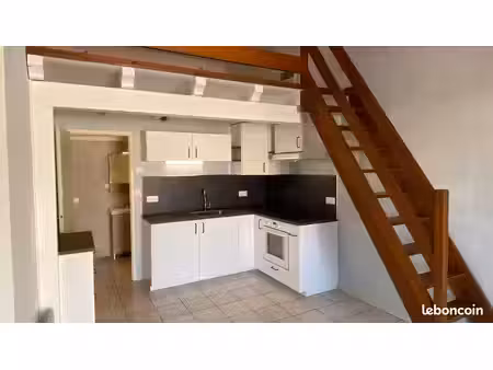 maison avec cour proche fontenay le comte