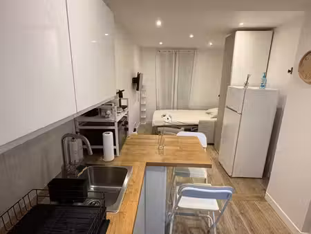 jolie appartement meublé 20m2