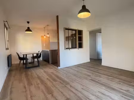 loue petite maison t2  meublée