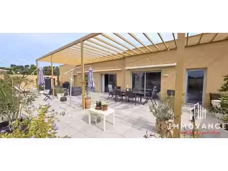 grabels - appartement t4 en toit terrasse de 113 m² avec 150 m?