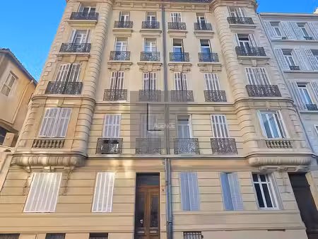 appartement type 4   dernier étage   6 ème arrondissement  a