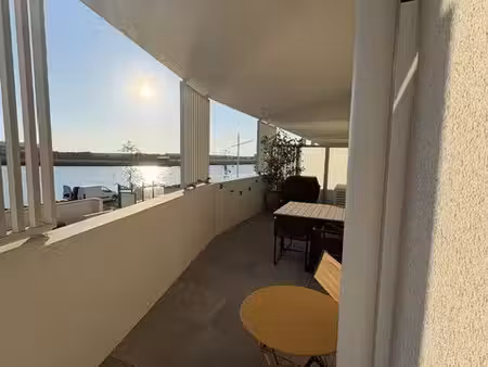 appartement t3 avec terrasse et garage