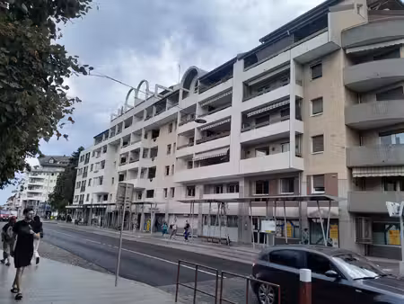 grand garage ultra centre à vendre à thonon les bains