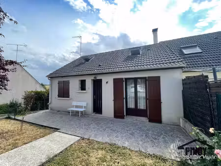 maison entretenue avec sous-sol total  au calme entre voulx