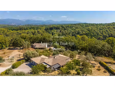 villa récente 170m2  terrain paysager 3000m2