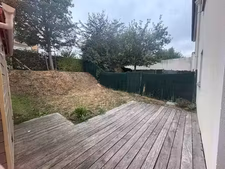 beau f2 bayeux centre avec jardin