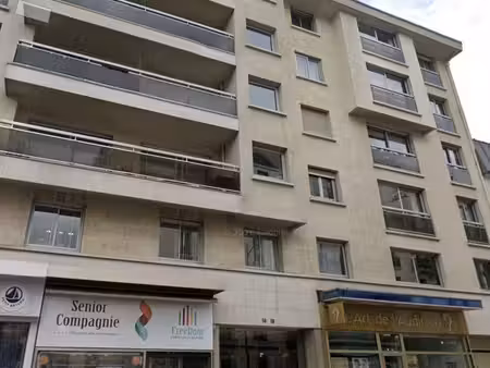 location parking 18 avenue du générale de gaulle à saint mand