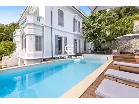 villa d'exception belle epoque avec vue mer  nice mont boron