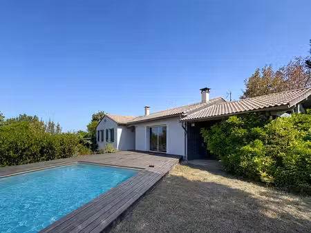 villa de plain pied à vendre à caragoudes 31450- 3 chambres  piscine sur terrain de 3200 m