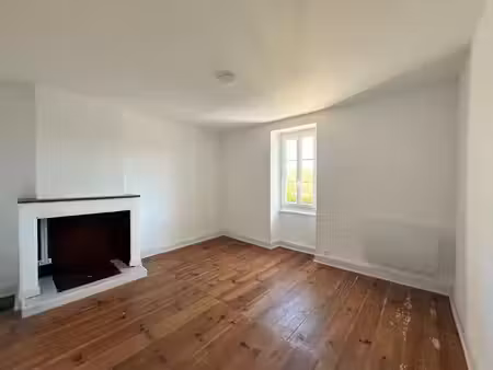 location appartement 2 pièces 62 m² à saint-palais (64120)