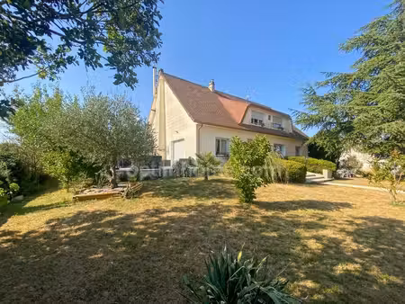 maison à vendre 8 pièces proche de vesles et caumont (02)