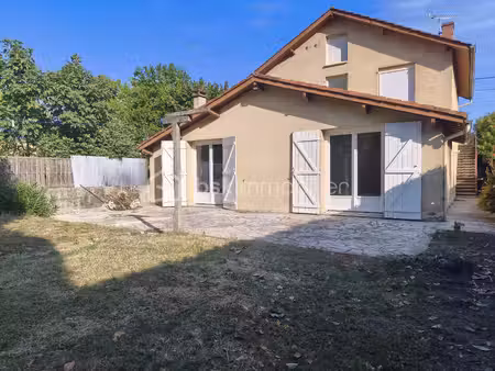 maison de 140 m² à moissac