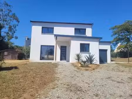 vente maison à plomelin (29700) : à vendre / 102m² plomelin