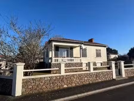 vente maison à soullans (85300) : à vendre / 94m² soullans