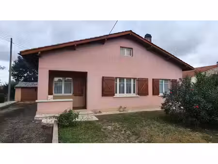 villa en vente avec 3 chambres à hagetmau avec sn agence tac