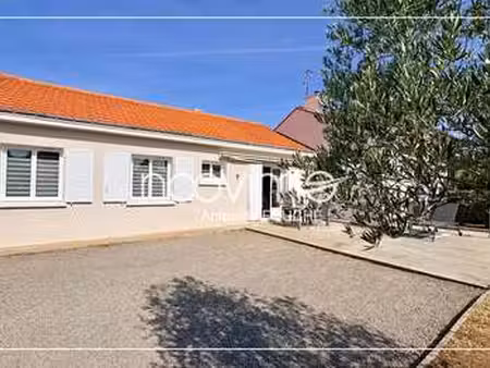 vente maison à fresnay-en-retz (44580) : à vendre / 100m² fresnay-en-retz