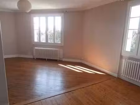 location appartement 2 pièces au mans (72000) : à louer 2 pièces / 63m² le mans