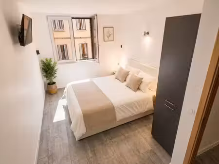 chambre a louer centre-ville albertville