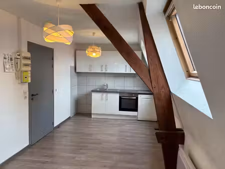 roye centre-ville appartement f2 58 m2