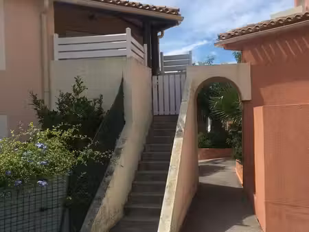 sete appartement a louer
