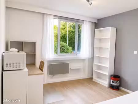 vandœuvre-lès-nancy – studio meublé 18 m² – rénové