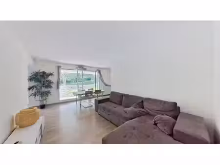 bougival - 4p  82m² ensoleillé avec terrasse  parking