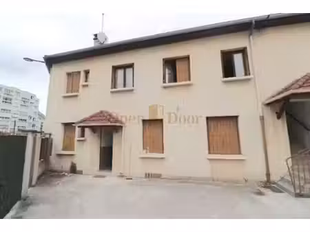 location — studio 22 m² — drancy (93700)