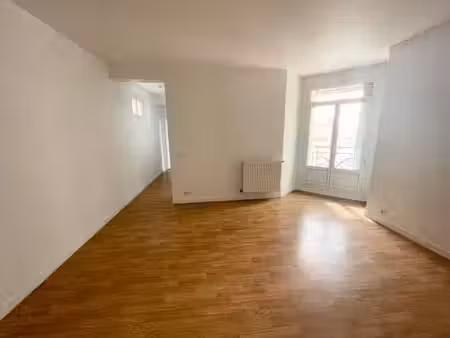 location appartement 2 pièces 53 m² à paris 17ème (75017)  1 365 €