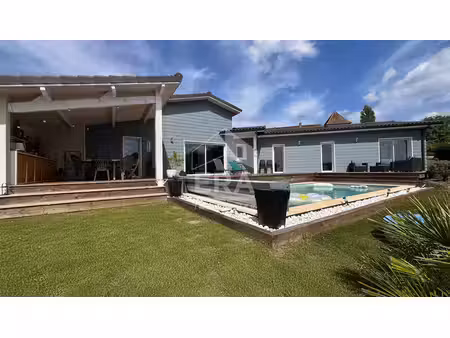 a vendre aux portes de perigueux maison contemporaine en ossature bois .