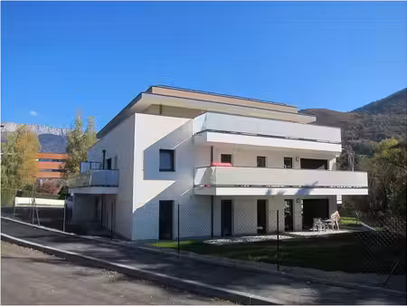 t3