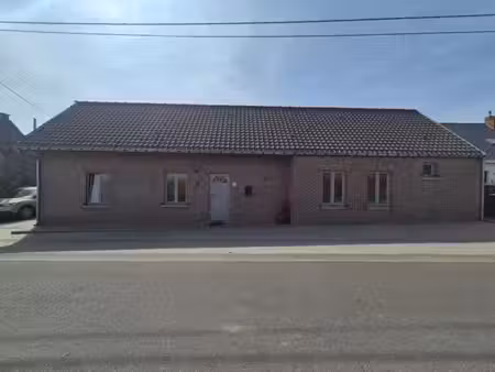 maison en très bon état avec jardin