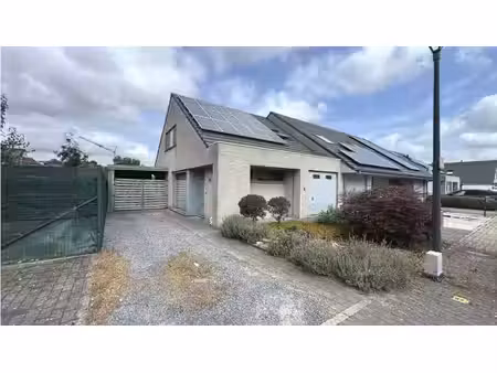 eigentijdse 3-slaapkamerwoning met garage en tuin te huur...